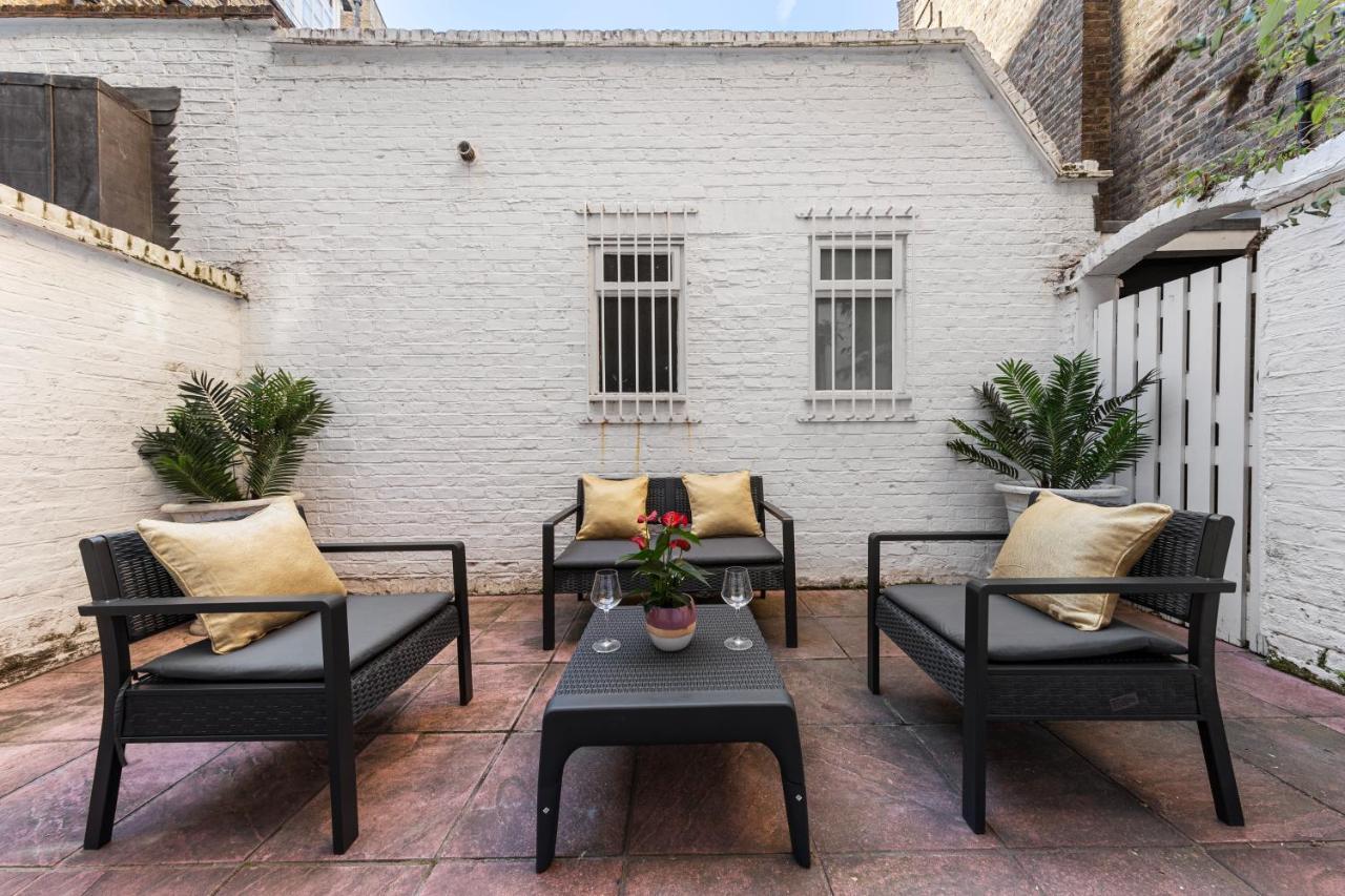 Appartamento Harrods 2 Bed Lux Flat W/Patio Londra Esterno foto